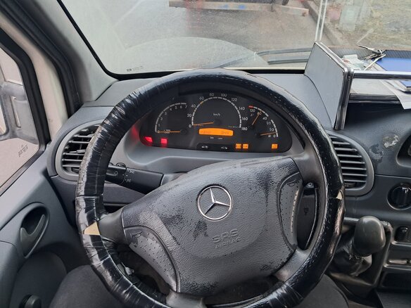 2005 Mercedes-Benz Sprinter, белый, 900000 рублей - вид 6