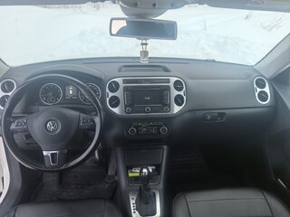 2013 Volkswagen Tiguan I Рестайлинг, белый, 1300000 рублей, вид 5