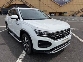 2022 Volkswagen Tayron I Рестайлинг, белый, 2260000 рублей, вид 3