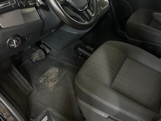 2016 Volkswagen Multivan T6, чёрный, 4050000 рублей, вид 5