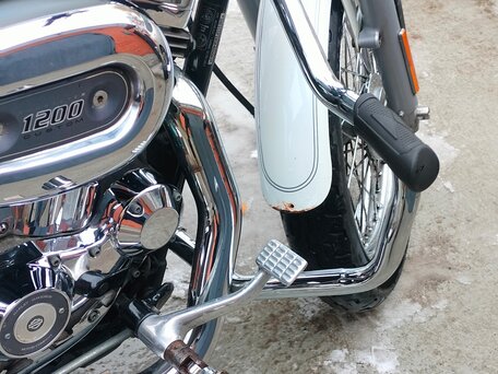 2004 Harley-Davidson Sportster 1200, белый, 500000 рублей, вид 3