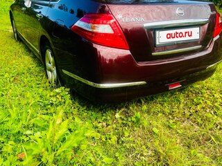 2008 Nissan Teana II (J32), пурпурный, 1100000 рублей, вид 4