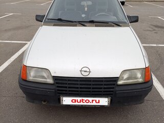 1985 Opel Kadett E, серебристый, 215000 рублей, вид 1