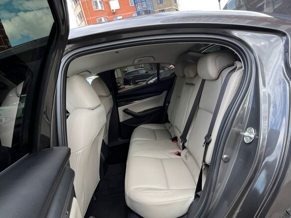 2019 Mazda 3 IV (BP), серый, 1550000 рублей - вид 12
