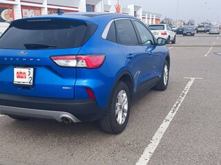 2020 Ford Escape IV, синий, 1625000 рублей, вид 5