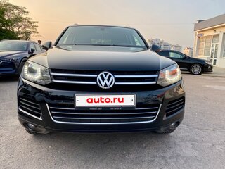 2012 Volkswagen Touareg II, чёрный, 2400000 рублей, вид 2