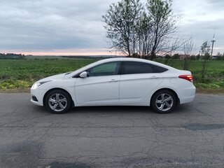 2015 Hyundai i40 I Рестайлинг, белый, 1350000 рублей, вид 1