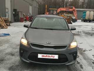 2017 Kia Rio IV, серый, 999999 рублей, вид 1