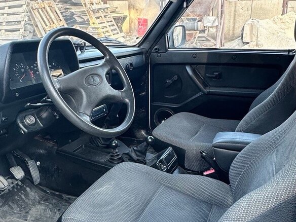 2011 Lada (ВАЗ) 2121 (4x4) I Рестайлинг, белый, 450000 рублей - вид 7