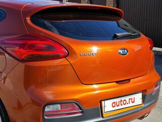 2014 Kia Ceed II, оранжевый, 1200000 рублей, вид 4