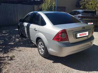 2010 Ford Focus II Рестайлинг, серый, 730000 рублей, вид 3