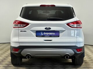 2016 Ford Kuga II Рестайлинг, белый, 1570000 рублей, вид 4