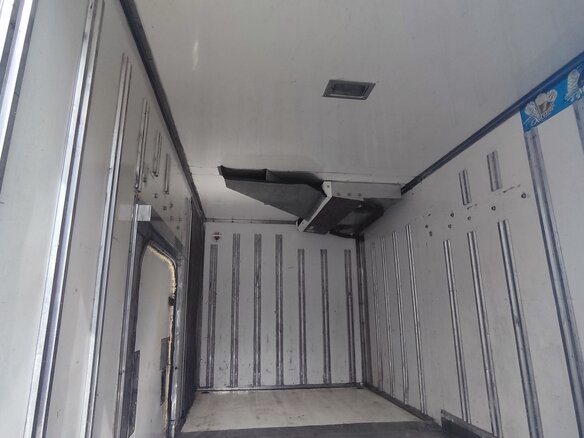 2001 Mitsubishi Minicab, белый, 890000 рублей - вид 5
