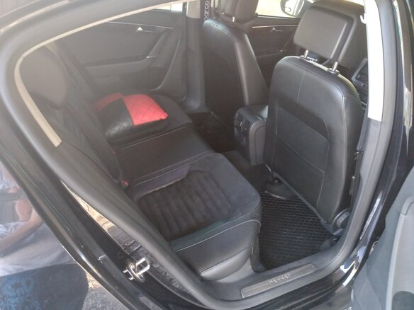 2011 Volkswagen Passat B7, чёрный, 1190000 рублей - вид 9