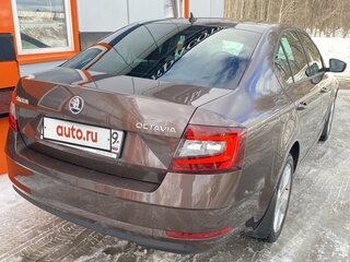 2018 Skoda Octavia III (A7) Рестайлинг, коричневый, 2350000 рублей, вид 4