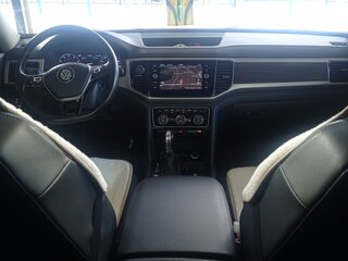 2018 Volkswagen Teramont I, чёрный, 4150000 рублей, вид 4
