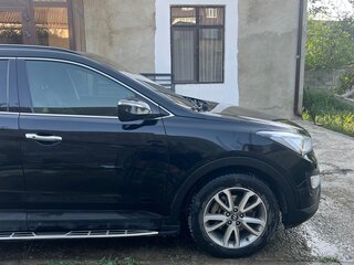 2013 Hyundai Santa Fe III, чёрный, 1750000 рублей, вид 4