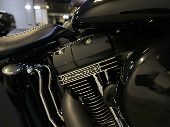 2016 Harley-Davidson Softail Slim, чёрный, 2500000 рублей - вид 4