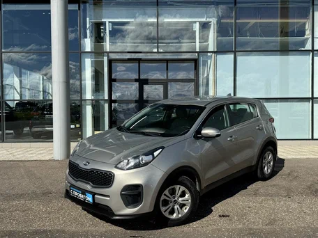2017 Kia Sportage IV, серебристый, 1525000 рублей, вид 1