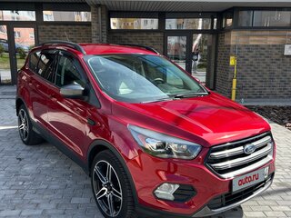 2019 Ford Escape III Рестайлинг, красный, 1535000 рублей, вид 3