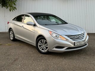 2010 Hyundai Sonata VI (YF), серебристый, 1110000 рублей, вид 1