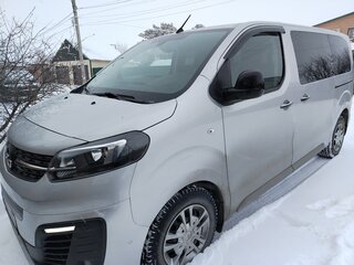 2021 Opel Zafira Life M I, серебристый, 4600000 рублей, вид 3