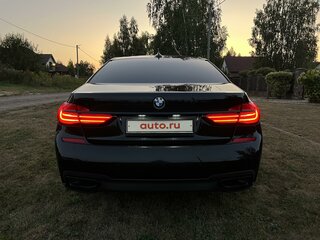 2018 BMW 7 серии Long 740Li VI (G11/G12), чёрный, 2904189 рублей, вид 4