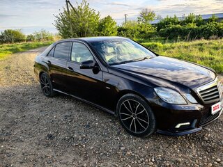2010 Mercedes-Benz E-Класс 200 5G-Tronic IV (W212, S212, C207), коричневый, 1450000 рублей, вид 1