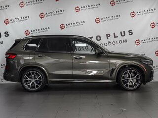 2022 BMW X5 40i IV (G05/G18), зелёный, 8299000 рублей, вид 5