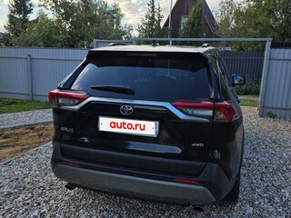 2021 Toyota RAV4 V (XA50), чёрный, 3700000 рублей, вид 3