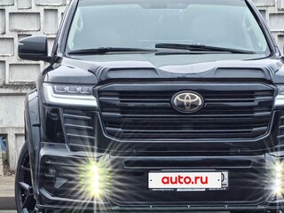 2011 Toyota Land Cruiser 200 Series, чёрный, 5000000 рублей, вид 1