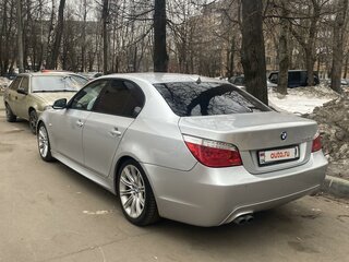 2009 BMW 5 серии 525i V (E60/E61) Рестайлинг, серый, 1650000 рублей, вид 5
