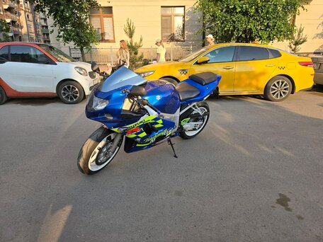 2001 Suzuki GSX-R 600, синий, 370000 рублей, вид 2