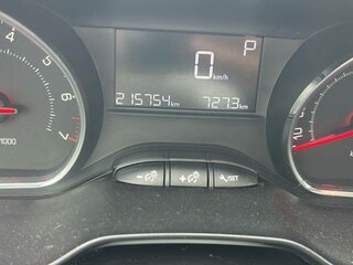 2013 Peugeot 208 I, белый, 450000 рублей, вид 5