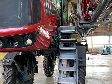 2023 Hardi Alpha Evo III, пурпурный, 44000000 рублей, вид 2