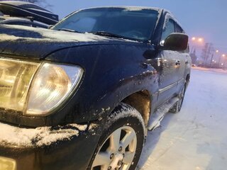 2004 Toyota Land Cruiser 100 Series Рестайлинг 1, чёрный, 1400000 рублей, вид 3