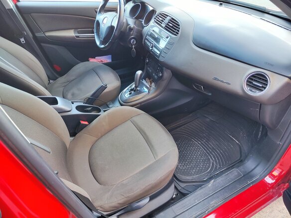 2008 Fiat Bravo II, красный, 430000 рублей - вид 12