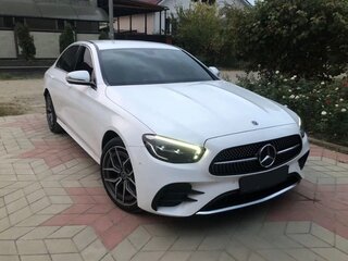 2021 Mercedes-Benz E-Класс 200 V (W213, S213, C238) Рестайлинг, белый, 6000000 рублей, вид 2