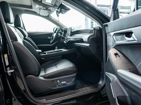 2026 Haval Jolion I Рестайлинг 2, чёрный - вид 17