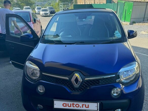 2018 Renault Twingo III, синий, 1200000 рублей - вид 3