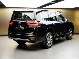 2026 Toyota Land Cruiser 300 Series, чёрный, 16000000 рублей, вид 3