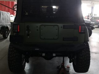 2012 Jeep Wrangler III (JK), зелёный, 11000000 рублей, вид 4