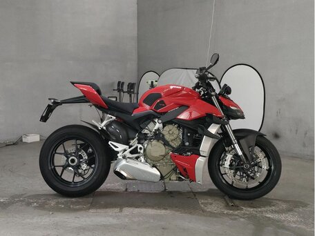 2020 Ducati Streetfighter V4, красный, 1550000 рублей, вид 1