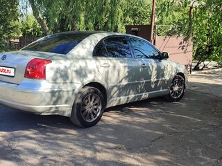 2004 Toyota Avensis II, серебристый, 930000 рублей, вид 3