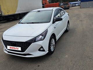 2018 Hyundai Solaris II, белый, 1150000 рублей, вид 1