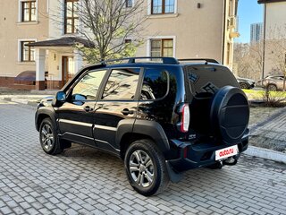 2023 Lada (ВАЗ) Niva Travel I, чёрный, 1285000 рублей, вид 2