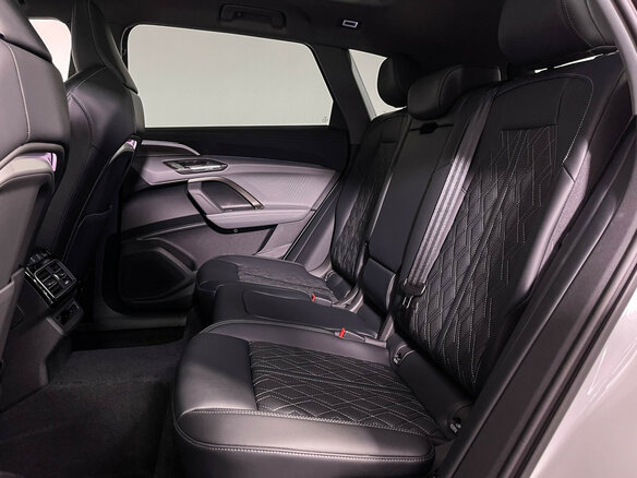 2026 Audi Q5 L III (GU), белый, 6650000 рублей - вид 10