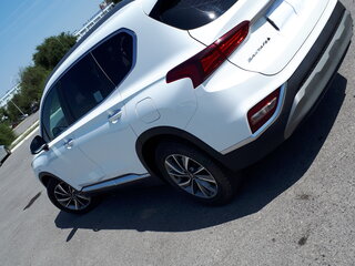 2019 Hyundai Santa Fe IV, белый, 3000000 рублей, вид 4