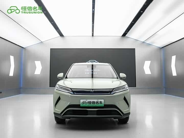 Открыть фотографии: BYD Yuan Up
