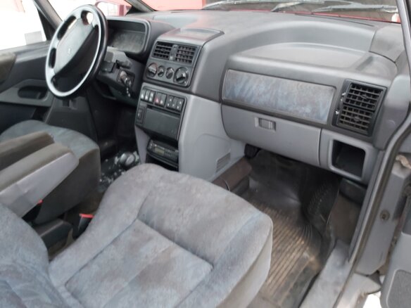 1995 Renault Espace II, красный, 220000 рублей - вид 10